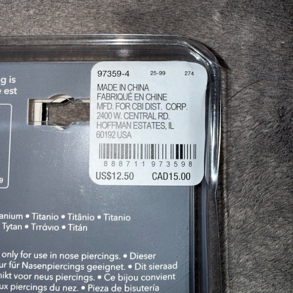 *PRICE OBO* OR FREE WITH PURCHASE OF $20+ - Picture 2 of 4